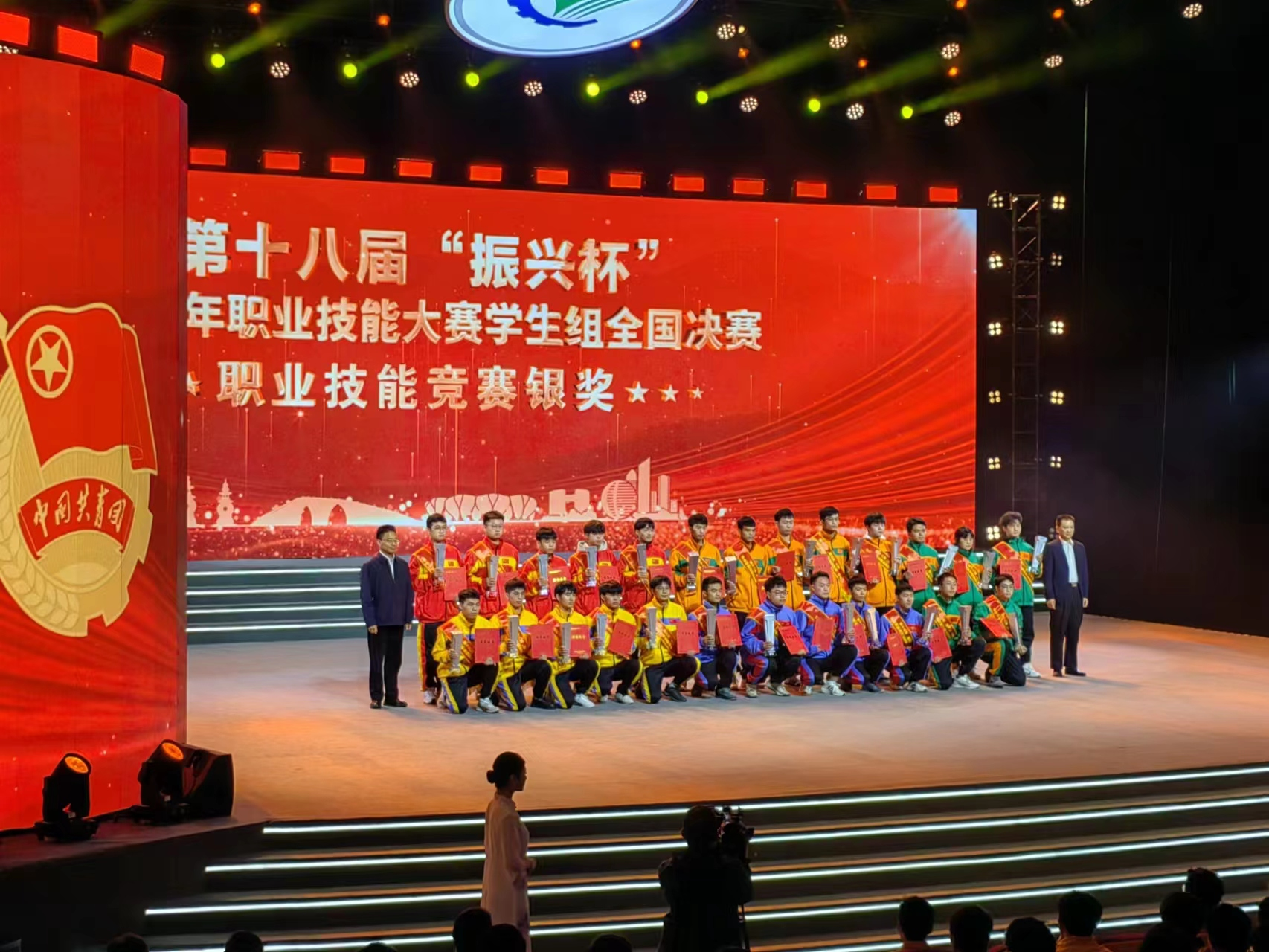 图片1.png